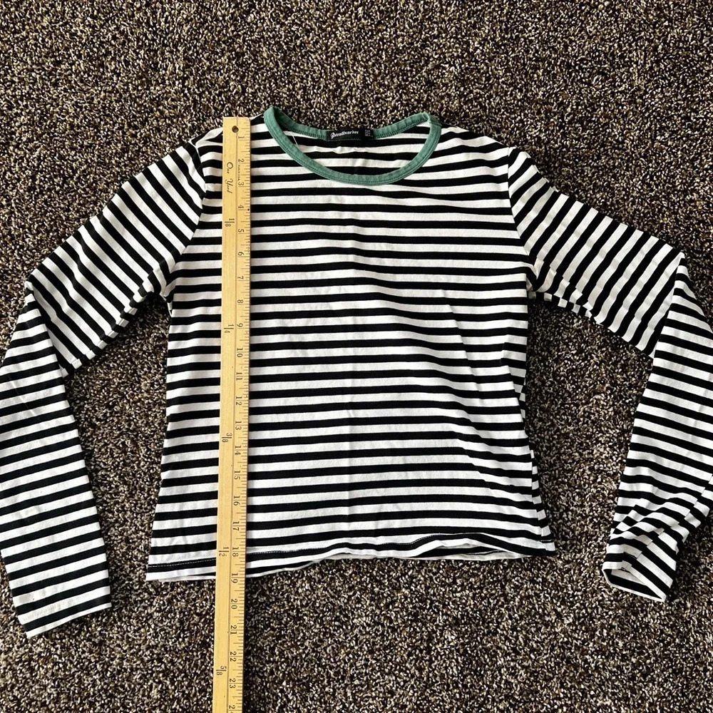 Stradivarius cropped tee
